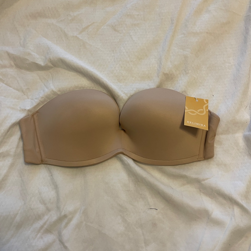 Nude push up strapless bra.